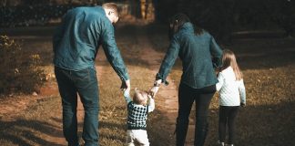 हैप्पी पेर्रेंट्स डे 2023 | Happy parents day